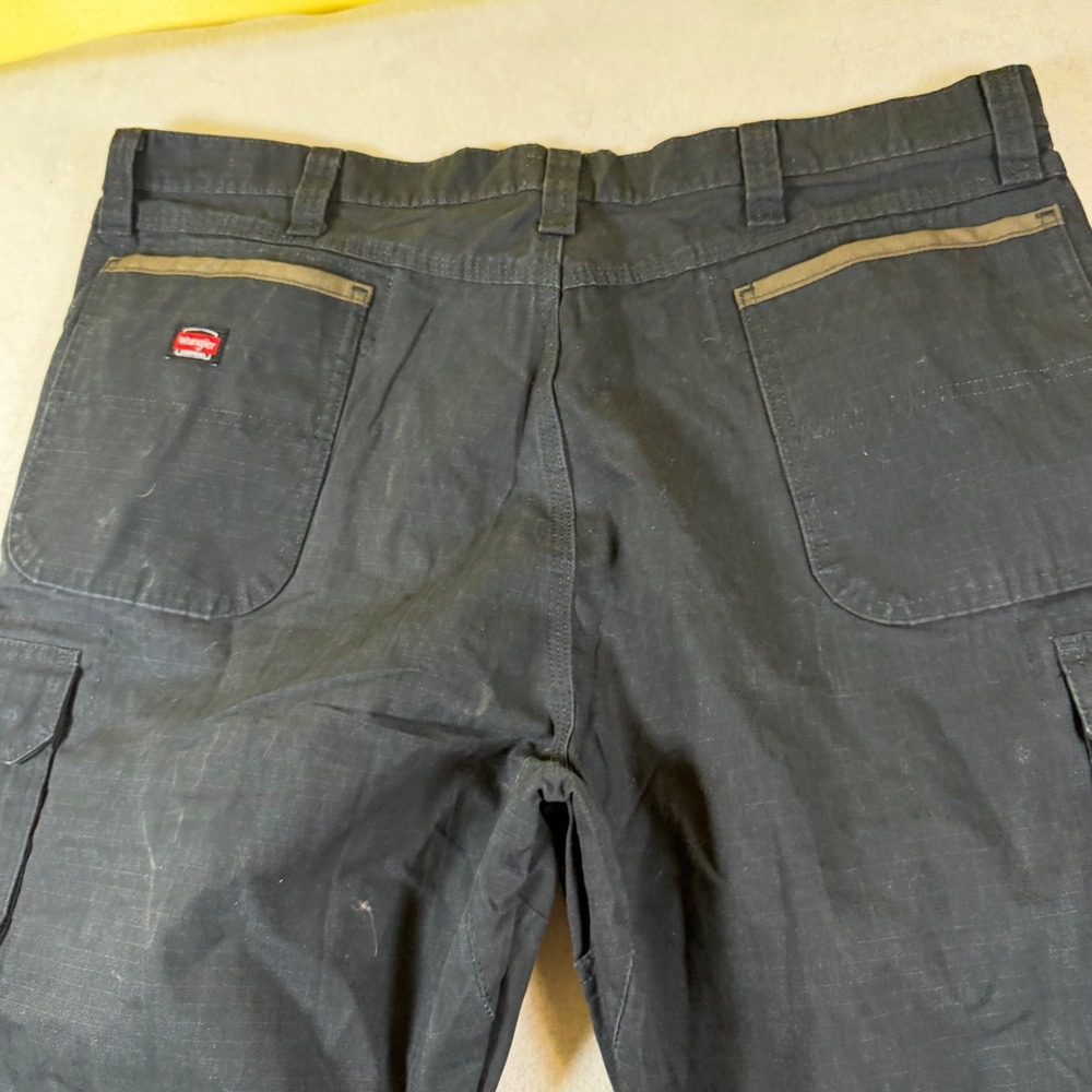 Wrangler Riggs Workwear Mens Black Ripstop Cargo Pants 42x32 3040‎ Utility Trous